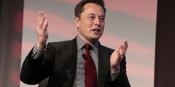 马斯克盛赞中国工人勤奋，称中国会出现一些非常强大的公司